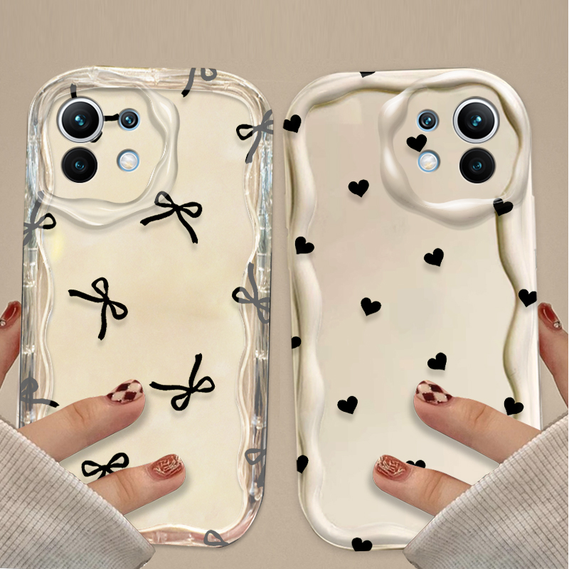Funda Negra con Lazo y Corazón - Xiaomi Poco X6 reseña y precio